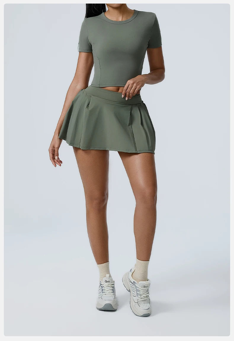 Women's 2pcs cropped and short skirt set