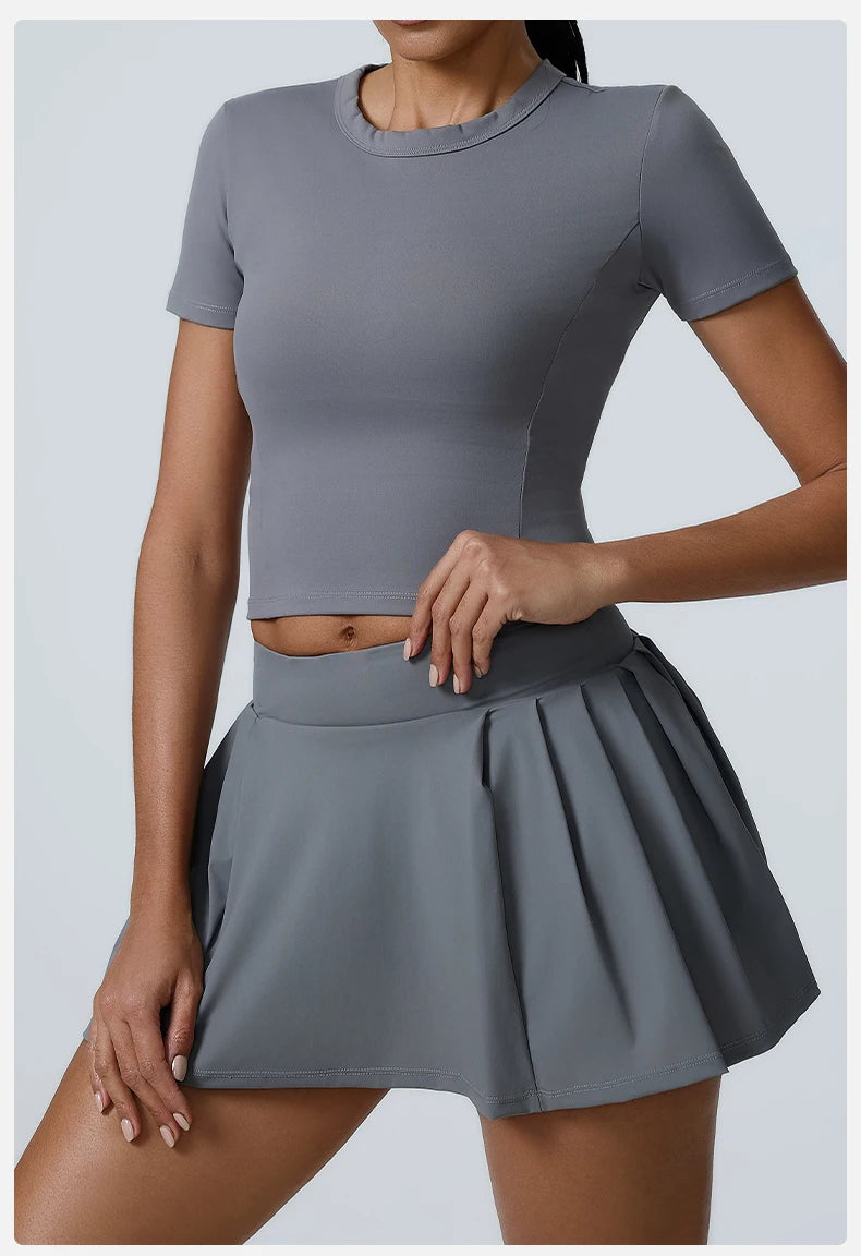 Women's 2pcs cropped and short skirt set
