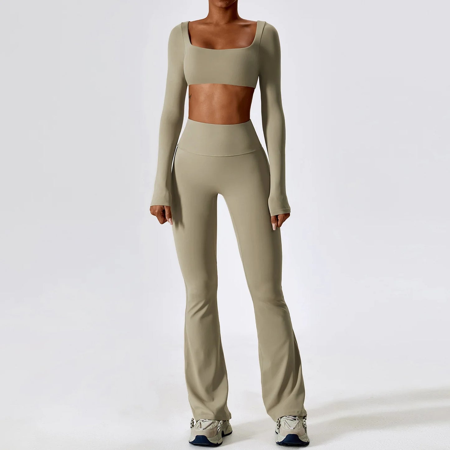 Women's cropped and flared 2pcs yoga/Workout set