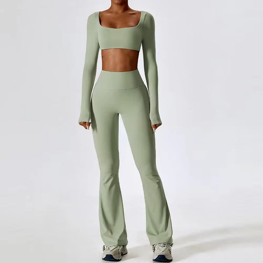 Women's cropped and flared 2pcs yoga/Workout set
